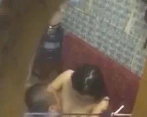 Clip: Lén nhìn hàng xóm địt nhau =))